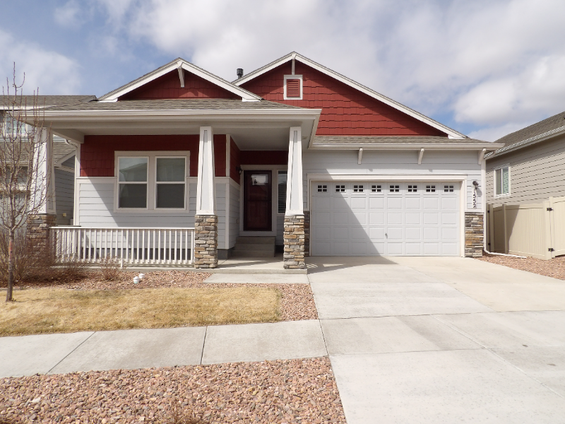 1552 Grand Overlook St - Photo 2 of 33