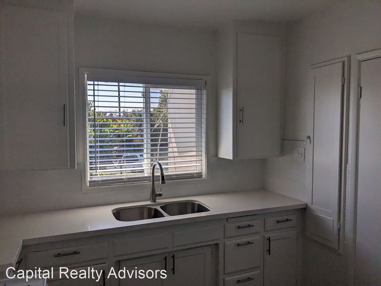 4834-4852 W. 57th St . - Photo 3 of 7