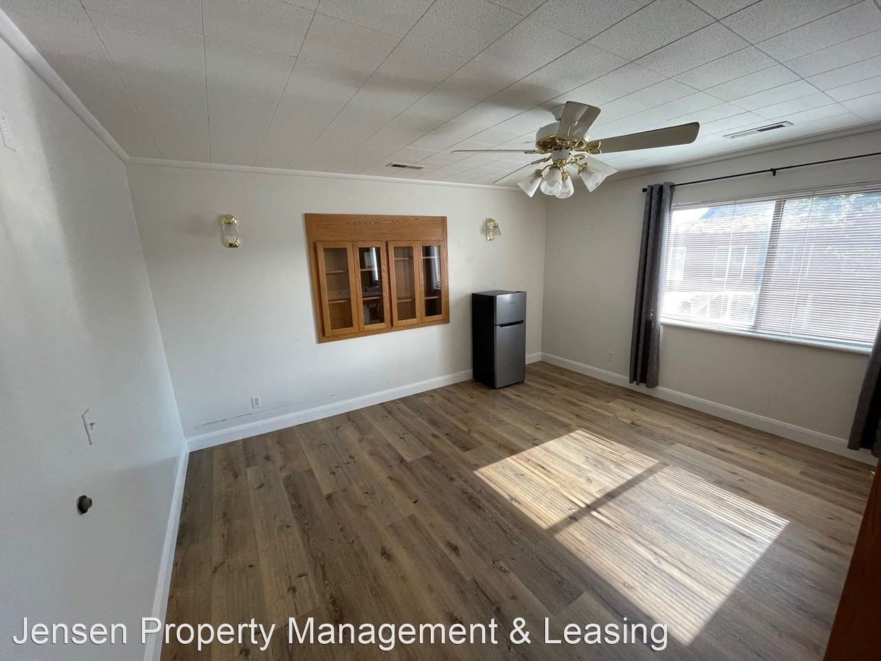 985 West Utah Ave. - Photo 2 of 50