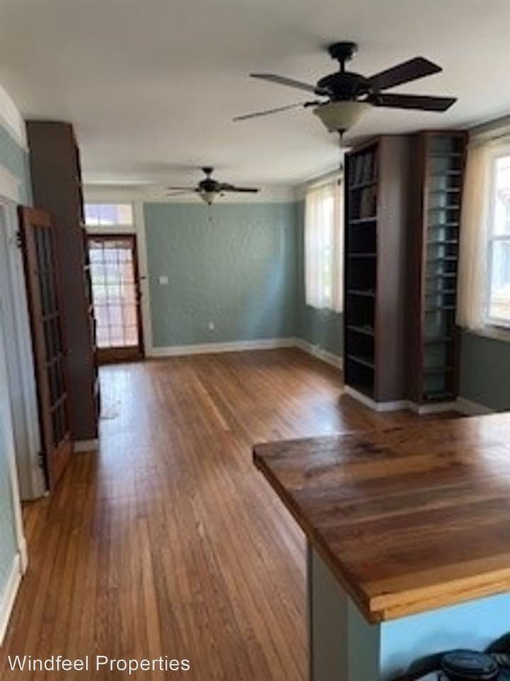 2809 Paris Avenue - Photo 3 of 9