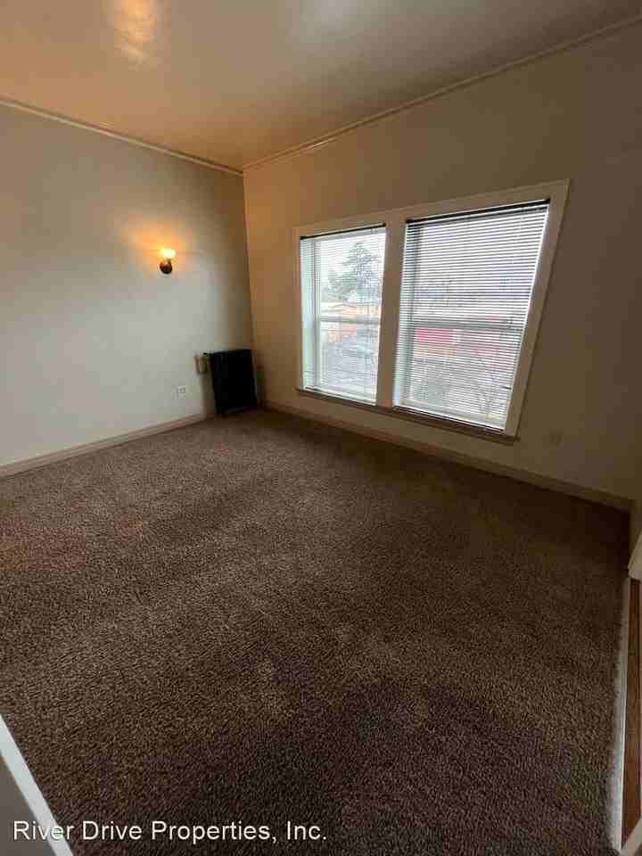 945 N. El Dorado Street - Photo 3 of 8