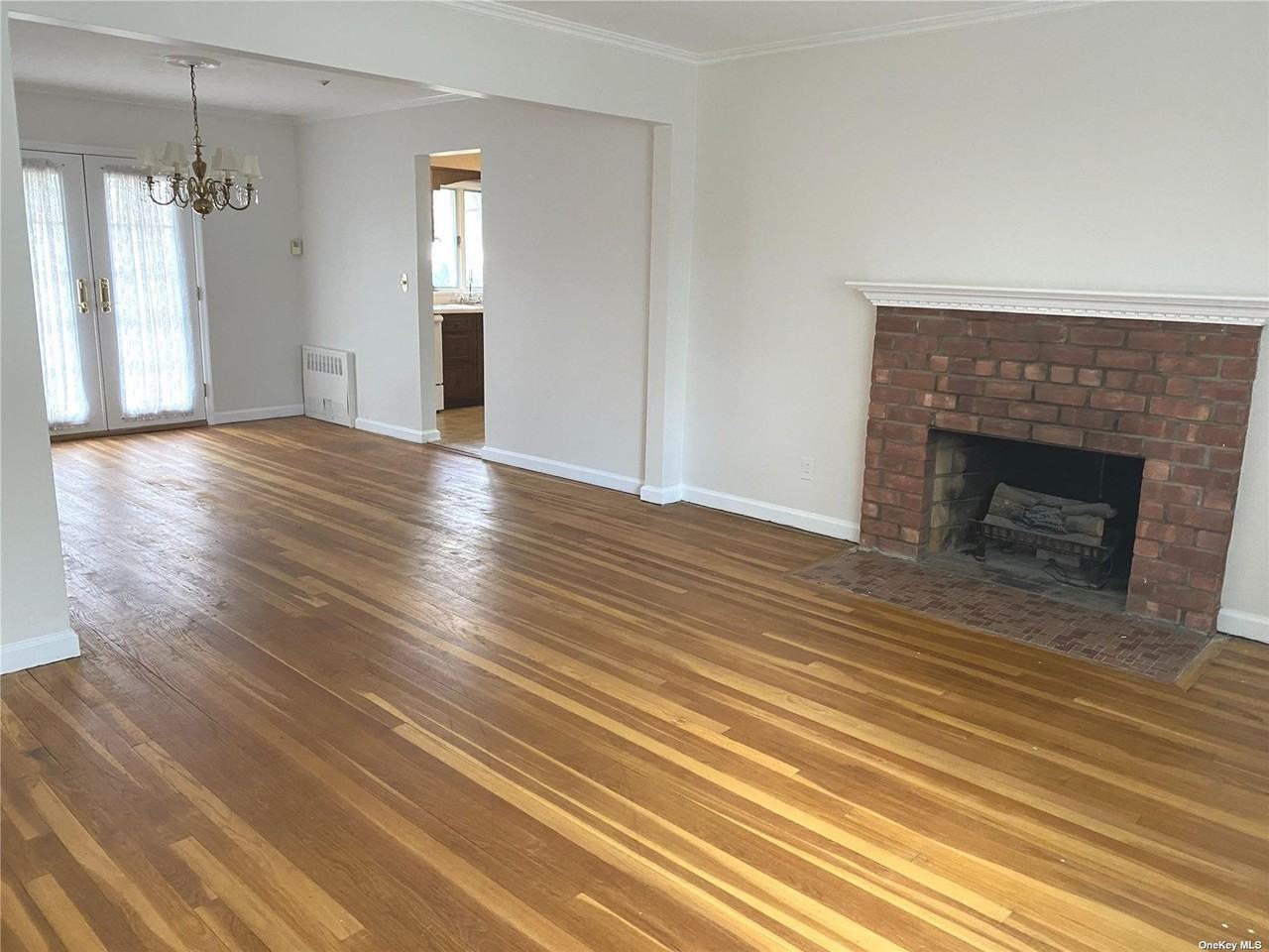 1618 James Rd - Photo 3 of 25