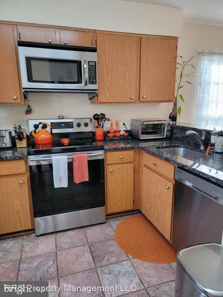 16125 Hayshire Ct - Photo 2 of 4