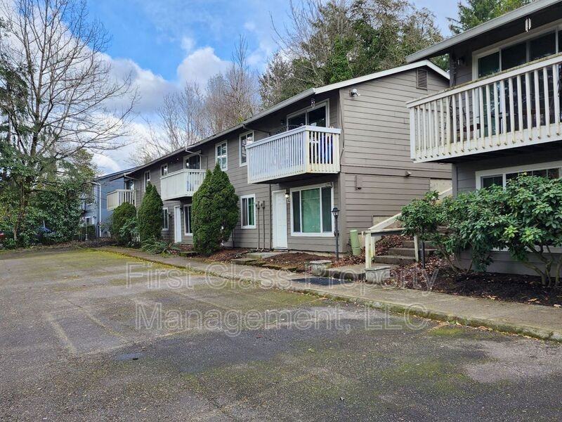 5704 Sw Beaverton Hillsdale Hwy 2, Portland, OR 97221 1 Bedroom