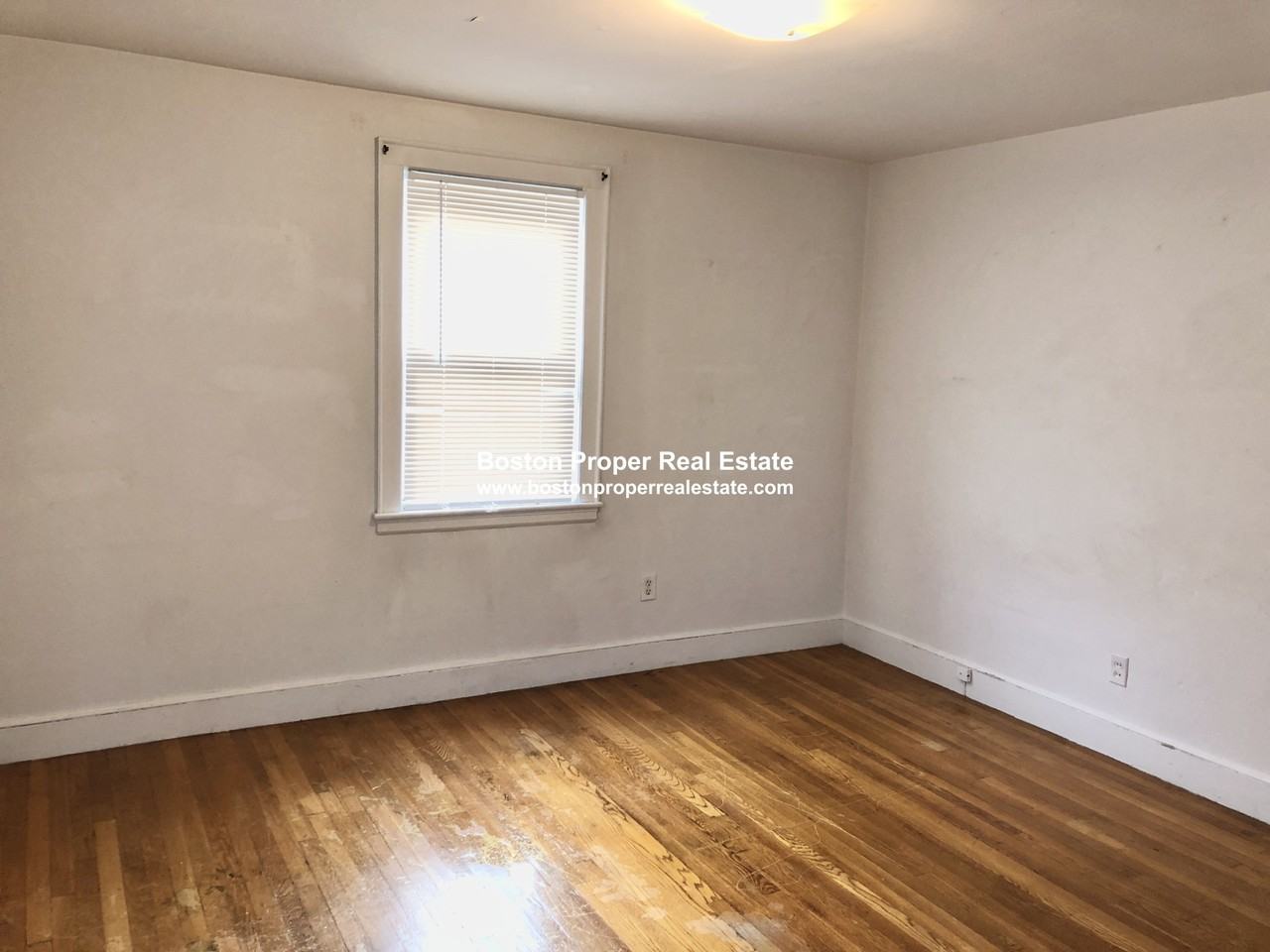 450 Washington St #2 - Photo 5 of 6