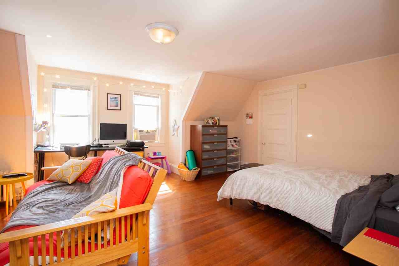 17 Kenwood St #A - Photo 5 of 15