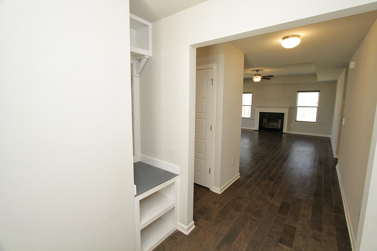 1065 Hebron Rd - Photo 3 of 26