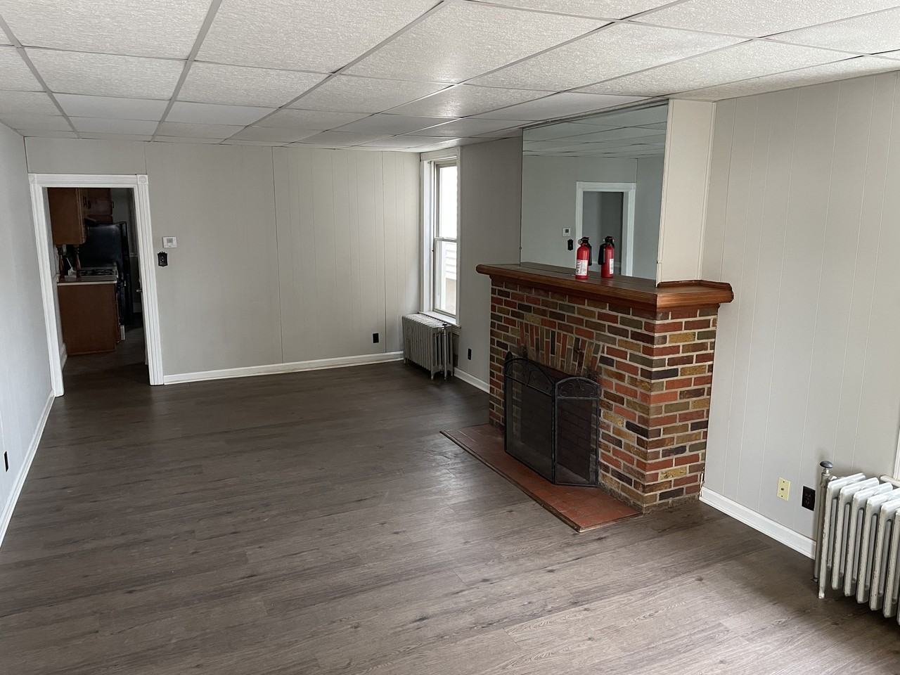 18 S Park St - Photo 3 of 10