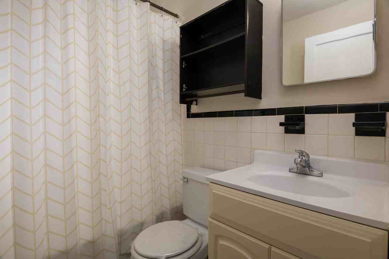 8322 Roanoke Ave - Photo 2 of 5