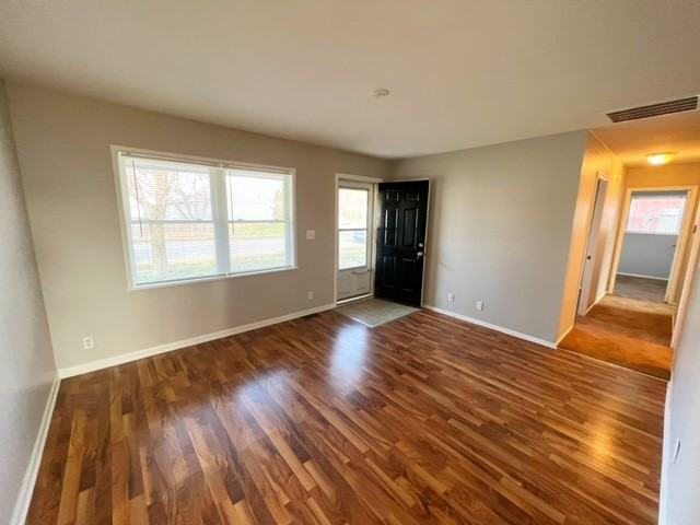 3931 Arquette Dr - Photo 3 of 10