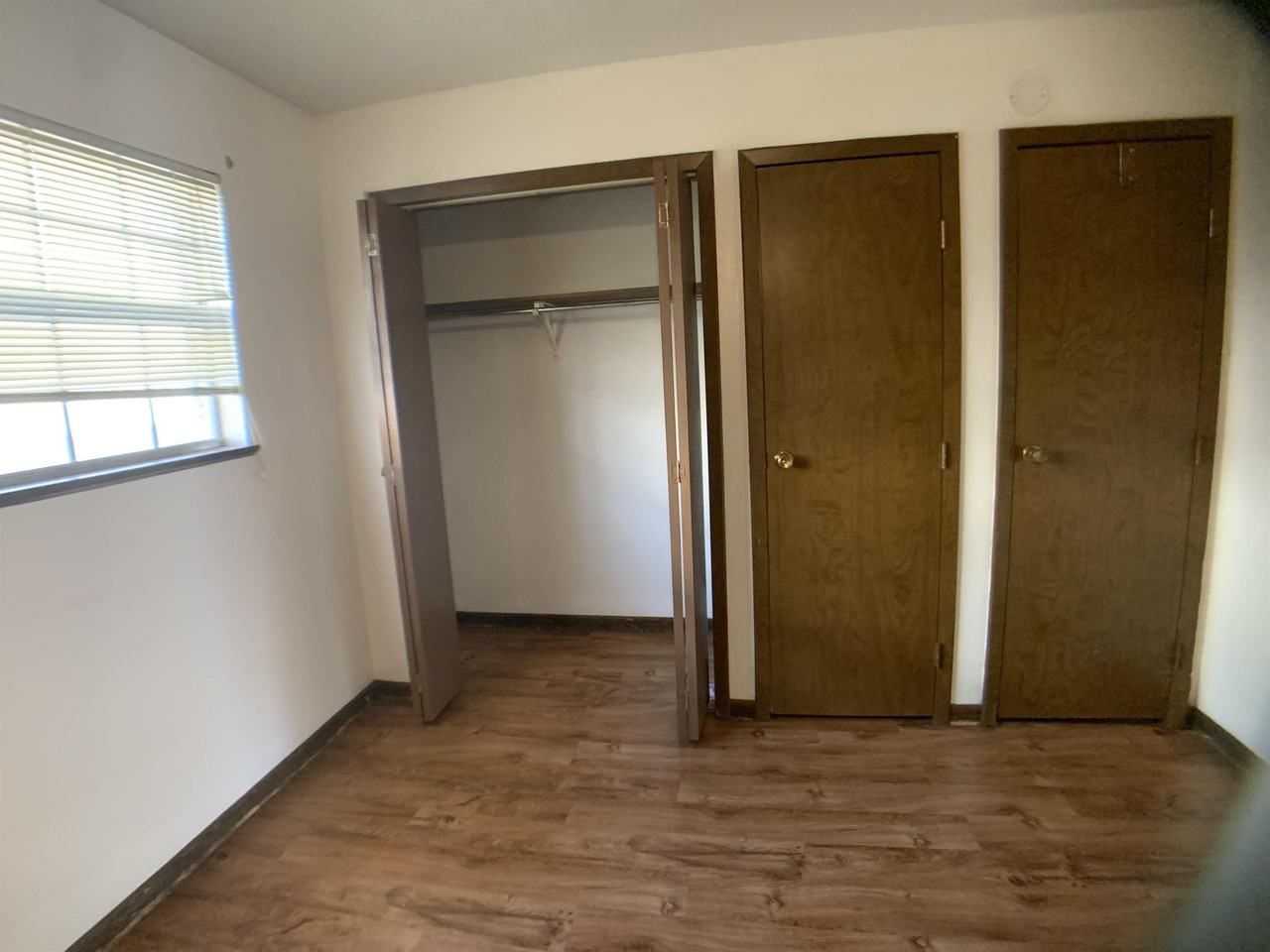 218 N 11th St #5 - Photo 3 of 13