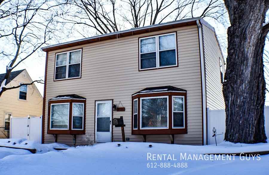 5716 37th Ave S - Photo 2 of 16