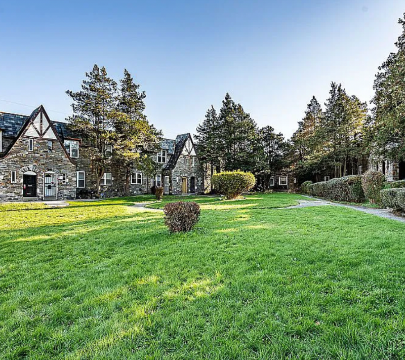 5200 West Montgomery Avenue #2