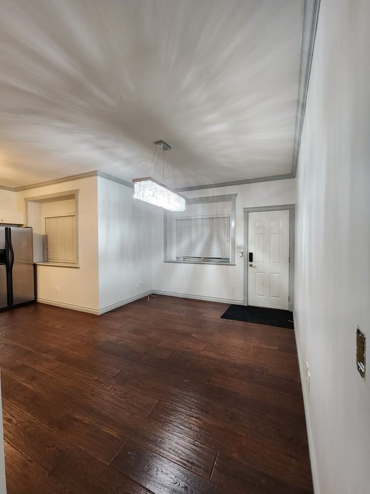 4509 Parker Street - Photo 3 of 12