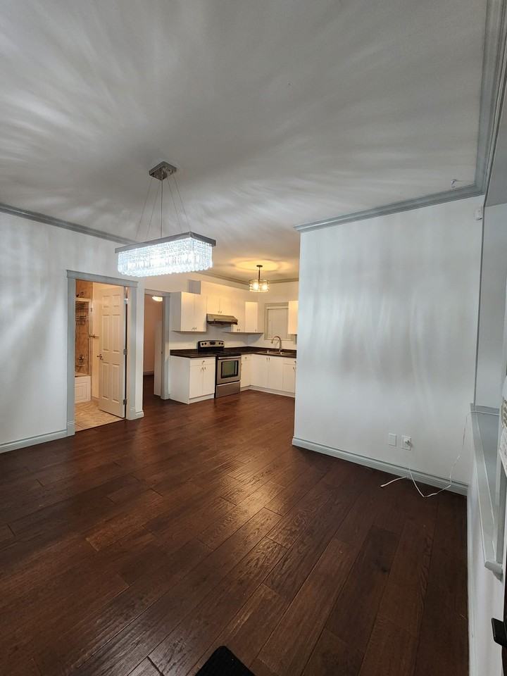 4509 Parker Street - Photo 7 of 12