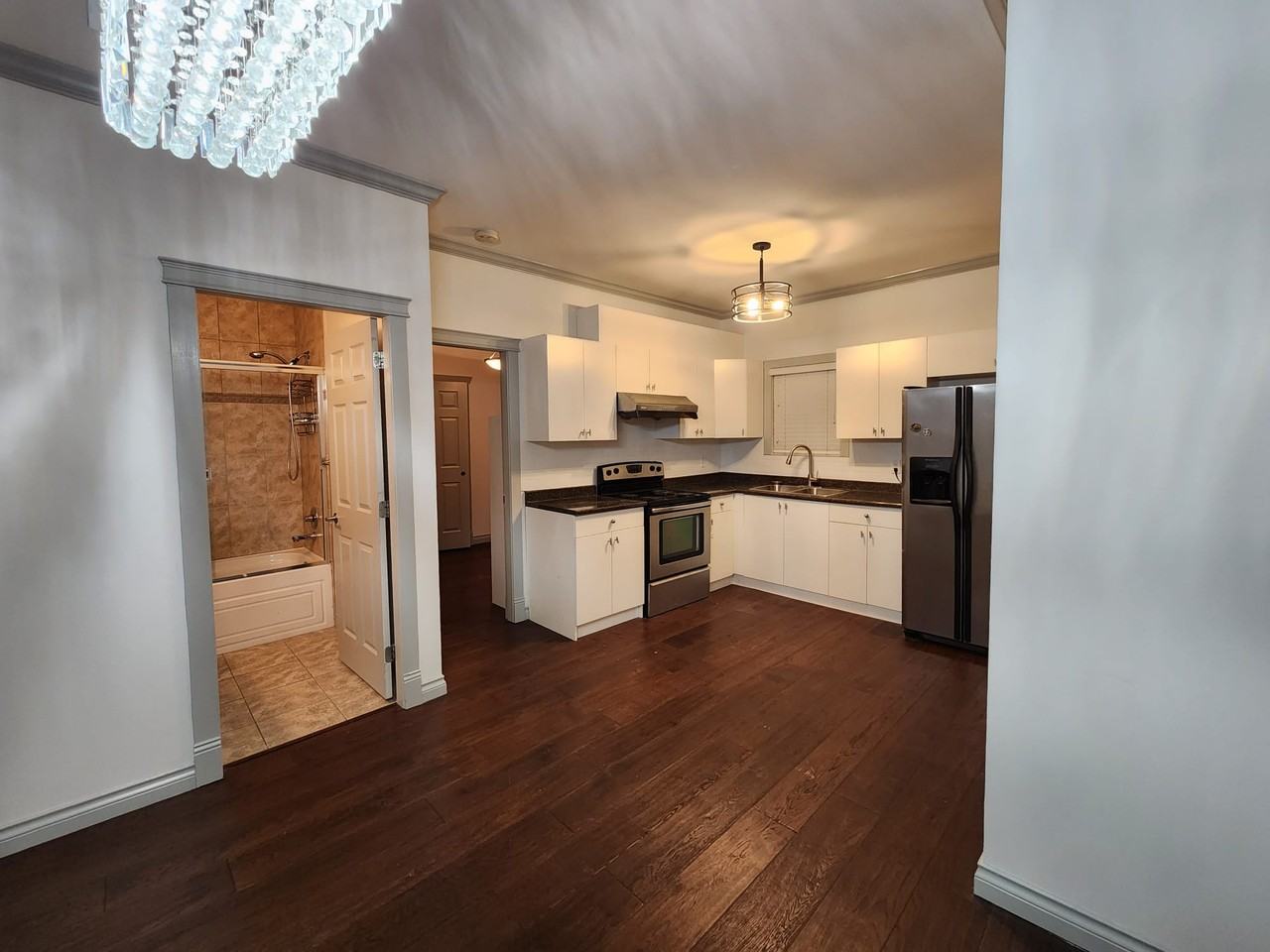 4509 Parker Street - Photo 4 of 12