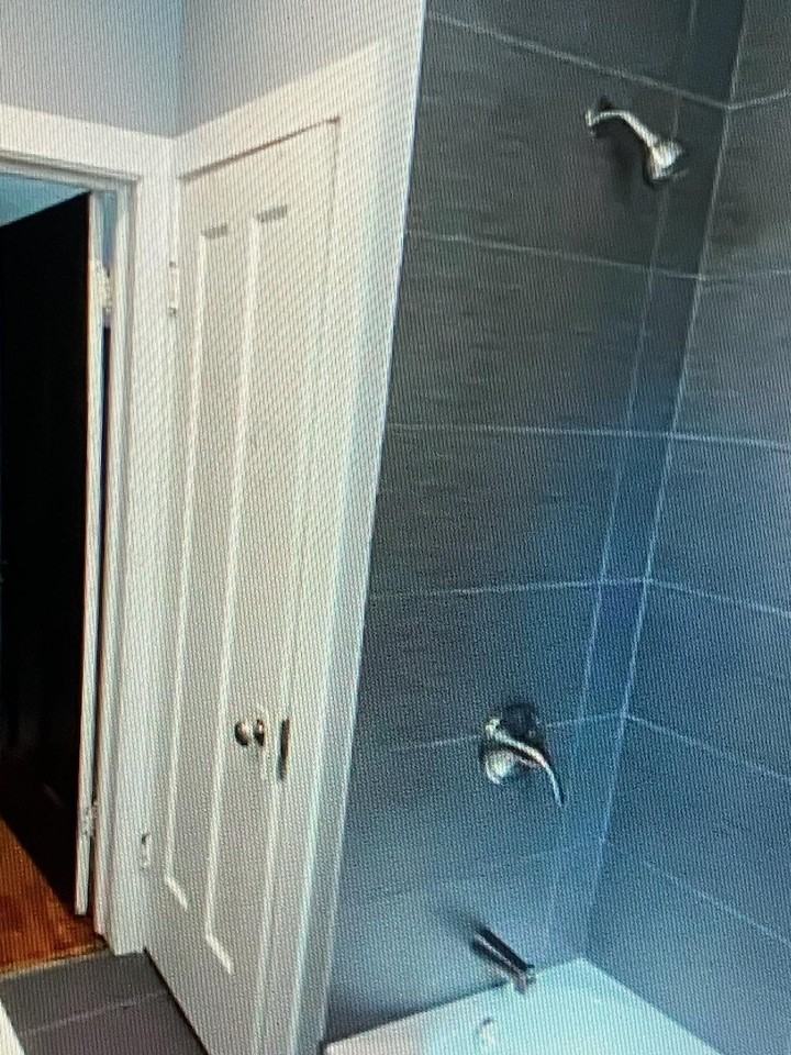 1138 West 78th Street #1 - Photo 5 of 7