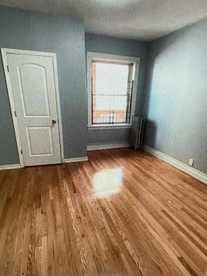 1138 West 78th Street #1 - Photo 6 of 7