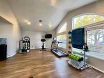 20650 Ne Halsey St - Photo 1 of 1