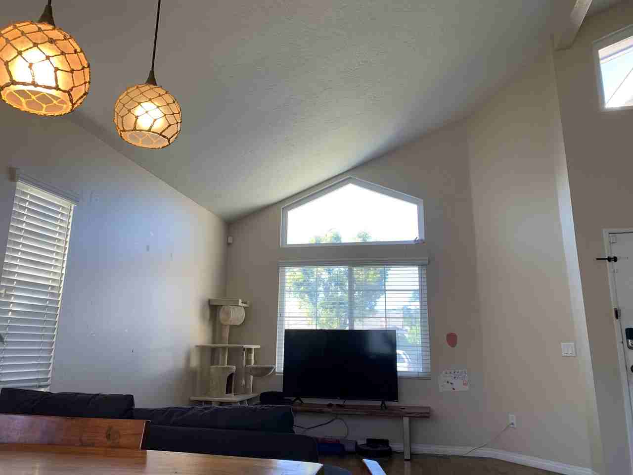 28561 Foxboro Lane - Photo 3 of 15