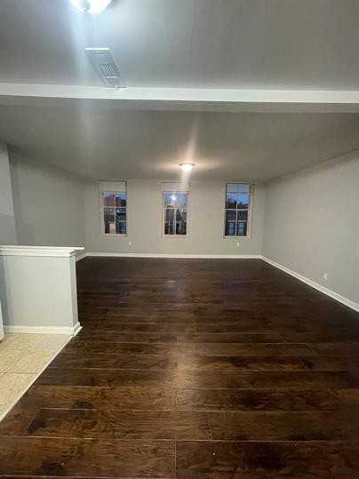 1422 Madison Ave - Photo 2 of 14