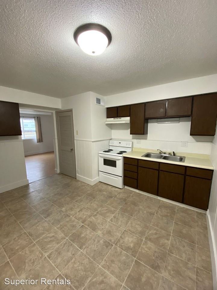 603 South 7Th Ave - Photo 2 of 5