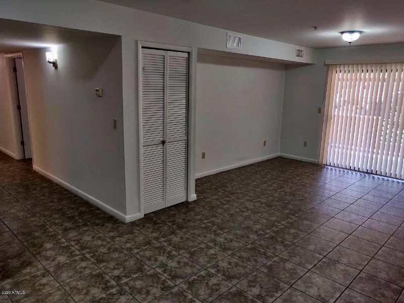 1005 E 8th St #1010 - Photo 6 of 22