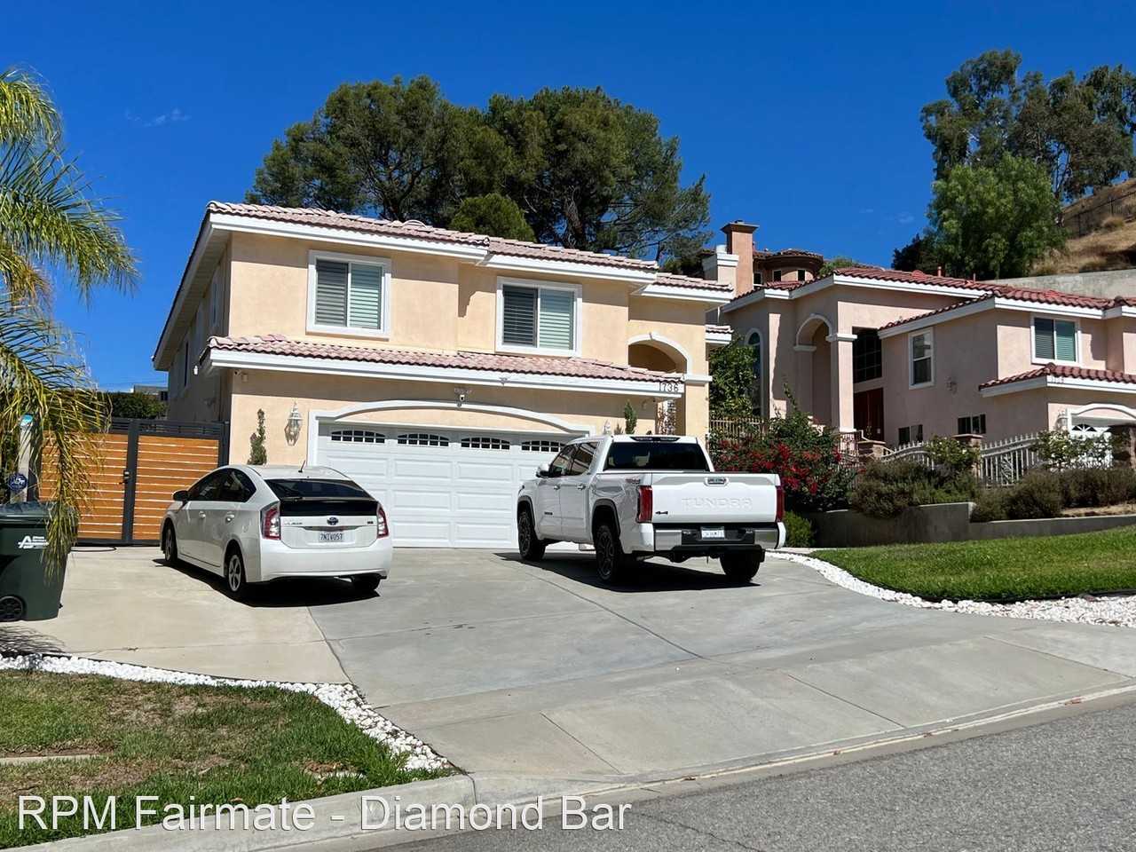 1736 Jennifer Pl - Photo 3 of 30