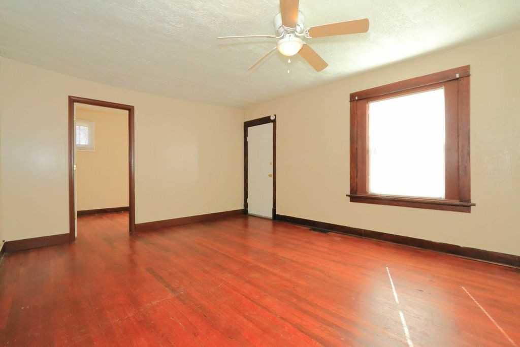 3222 Welsberg Dr - Photo 2 of 8