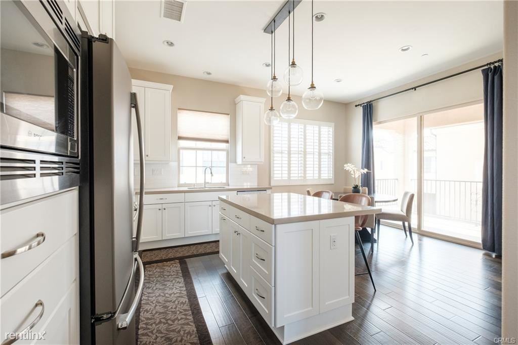118 Strawberry Grv - Photo 2 of 10