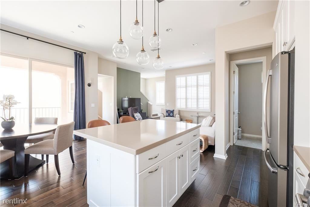 118 Strawberry Grv - Photo 3 of 10