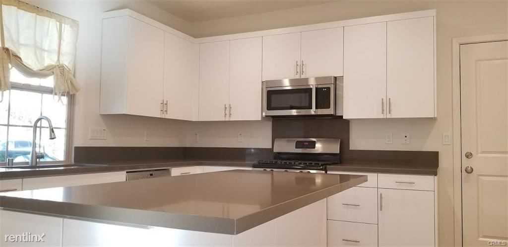 125 Briarberry - Photo 2 of 8