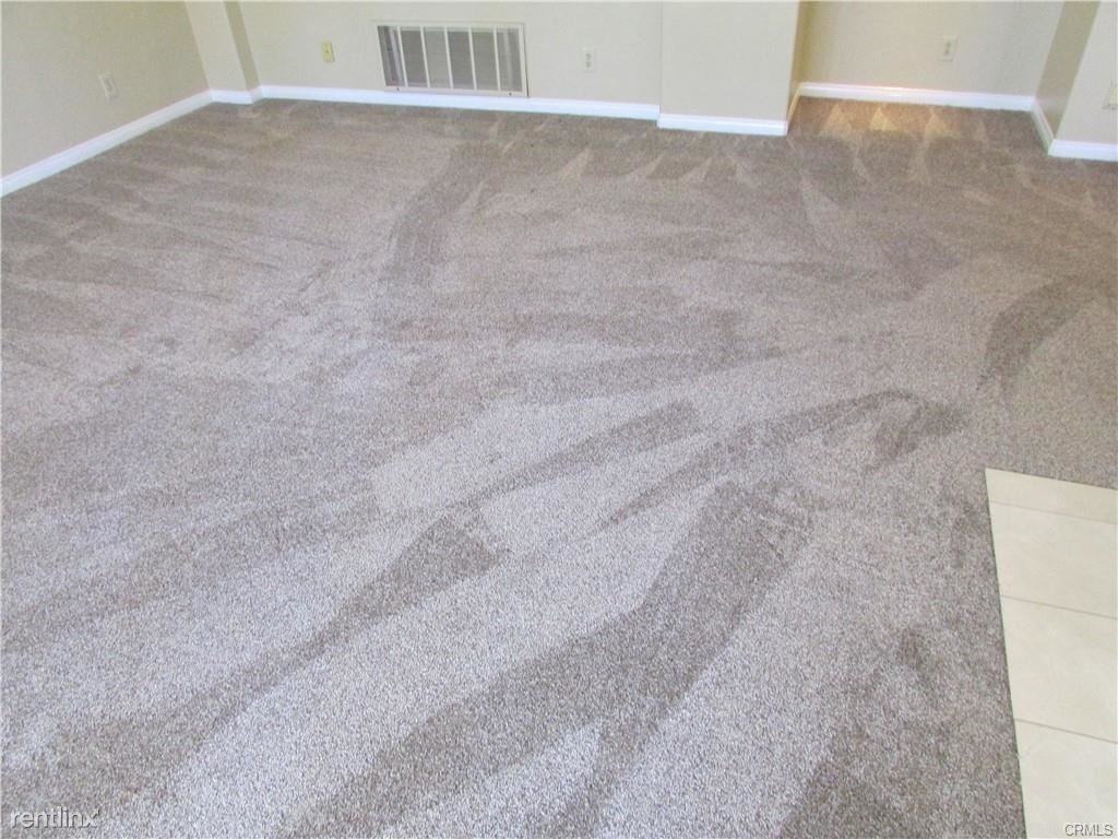19341 Sawgrass Ln - Photo 3 of 11