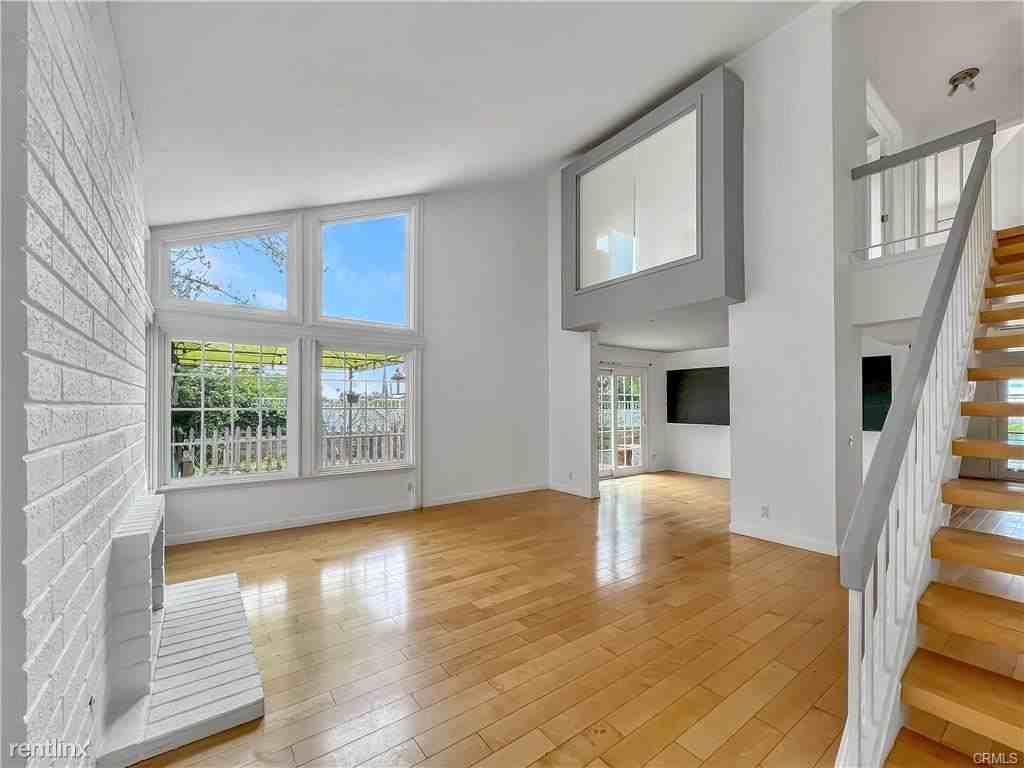 27911 Lucero - Photo 3 of 10