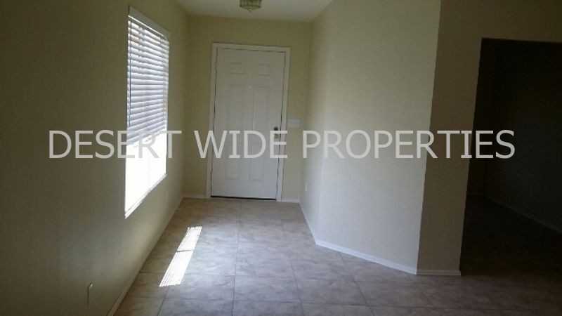 3123 W Pollack St - Photo 2 of 11