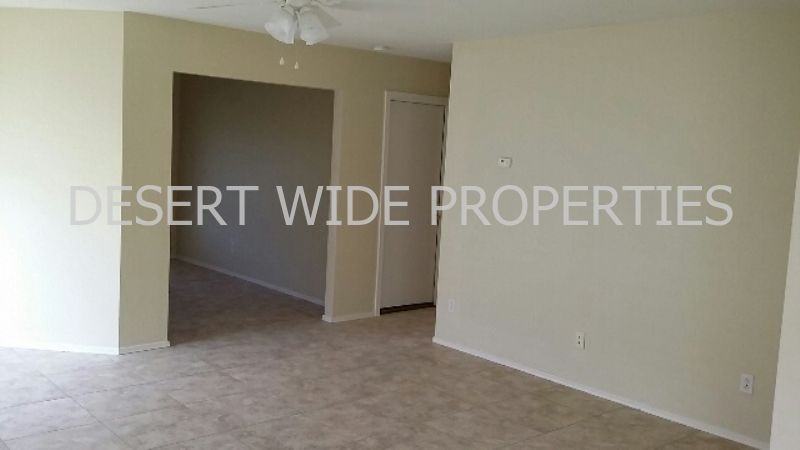 3123 W Pollack St - Photo 3 of 11