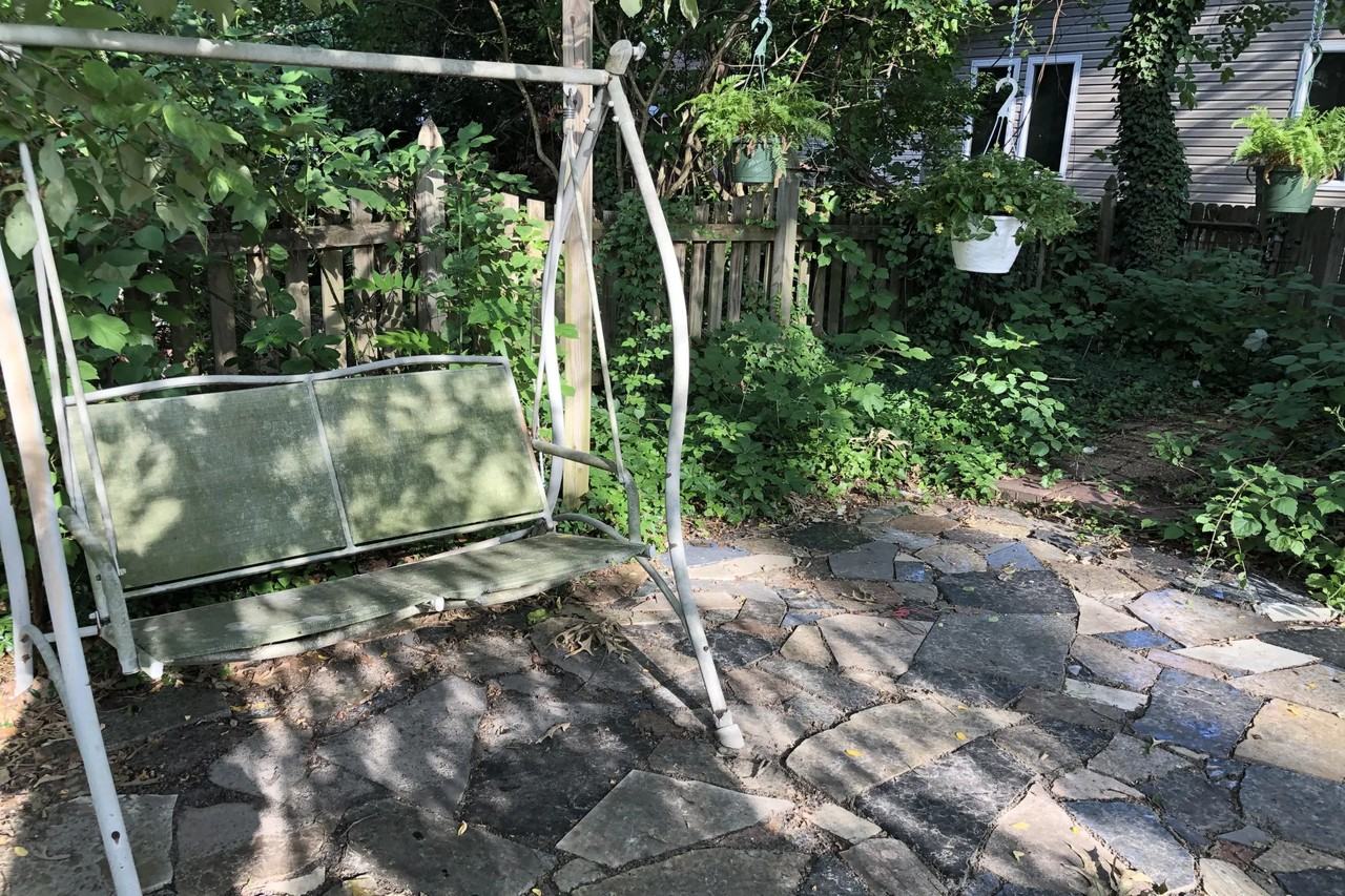 385 Chestnut Trl - Photo 3 of 17