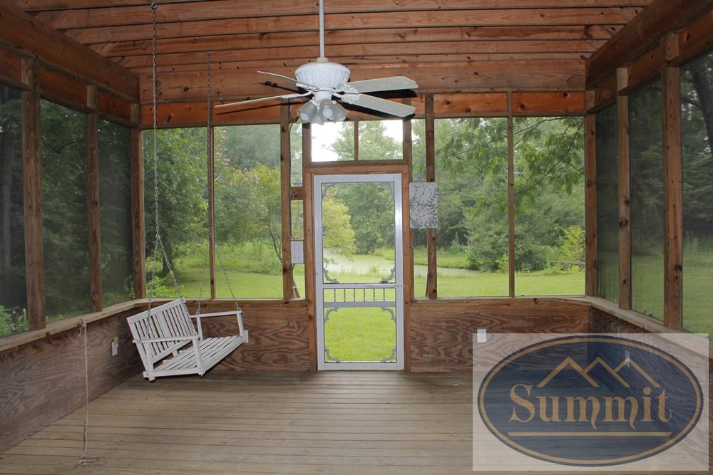 305 Tondaleia Dr - Photo 2 of 40