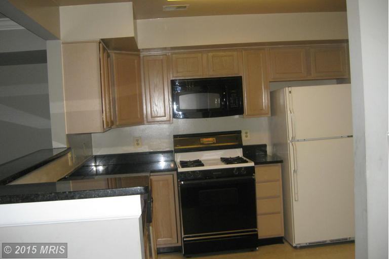 8303 Bluebird Way #H - Photo 3 of 10