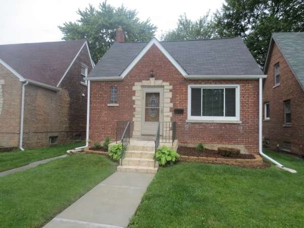 7636 S Artesian Ave - Photo 2 of 22