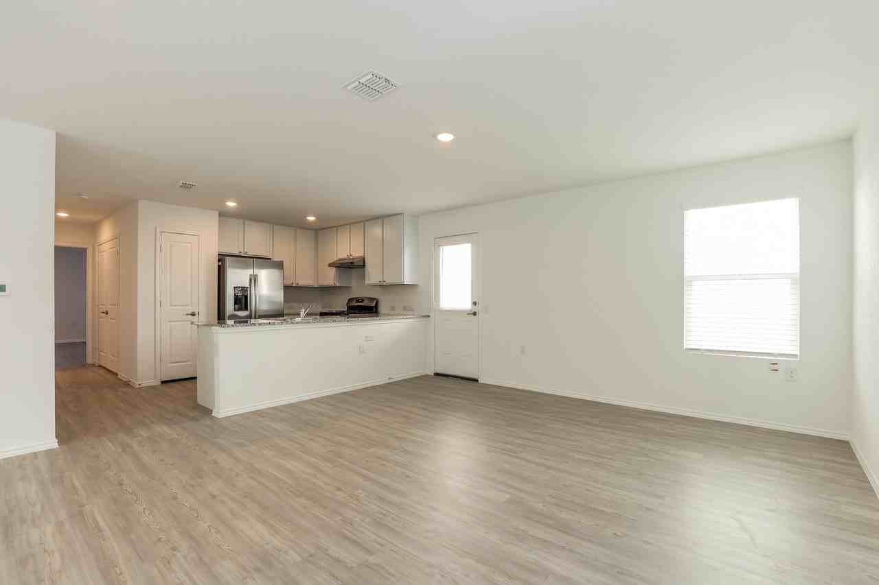 4522 Emma Way - Photo 3 of 15