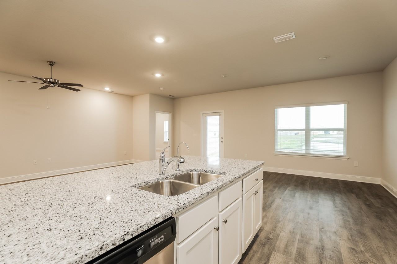 455 455 Eagle Lake Way - Photo 7 of 15