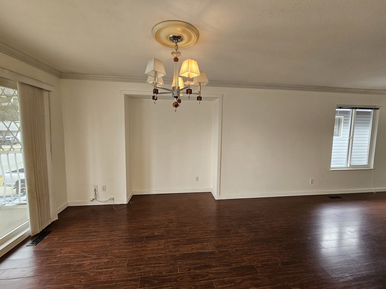 1535 Patricia Avenue - Photo 3 of 19