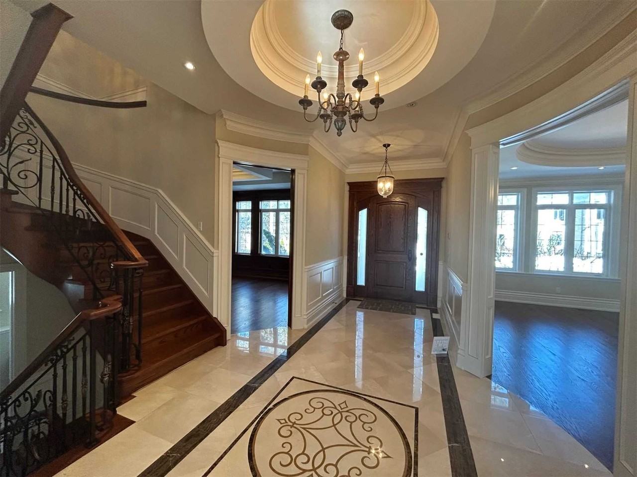 2 Carluke Crescent ## - Photo 2 of 6