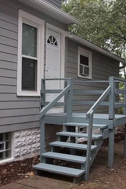 492 Crouse St - Photo 4 of 8