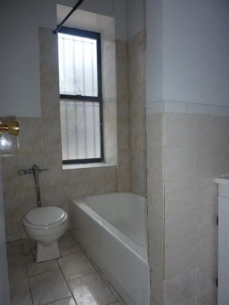 Lincoln Place. - Photo 2 of 3