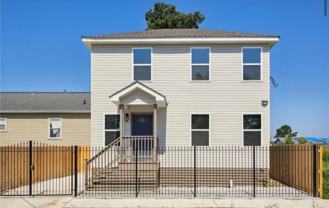 2421 S Roman St - Photo 1 of 1