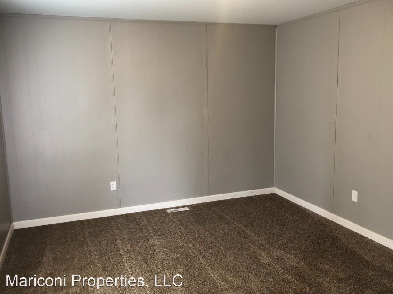 1403 Richard Dr - Photo 2 of 12
