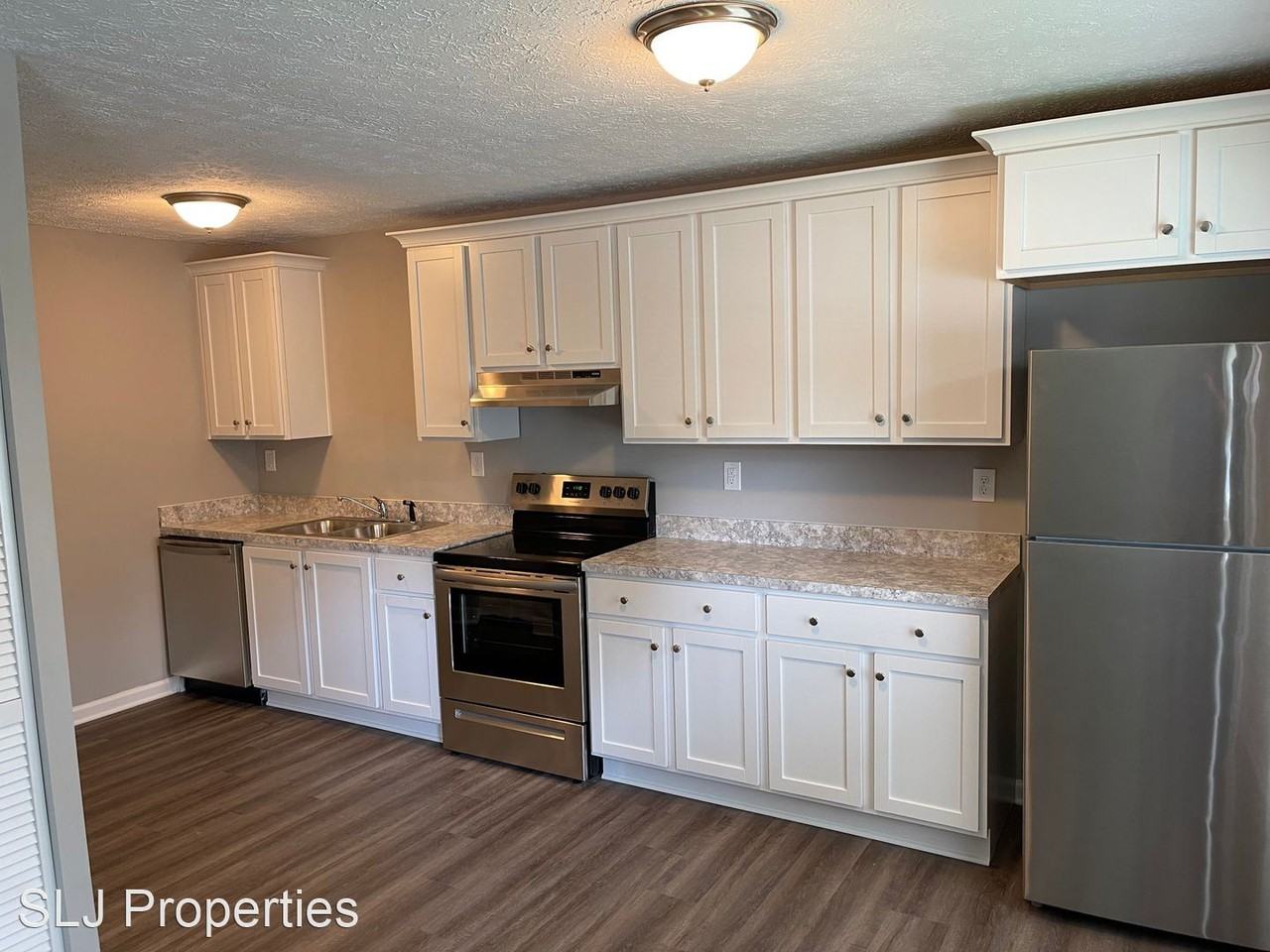 630 E. Chestnut - Photo 2 of 6