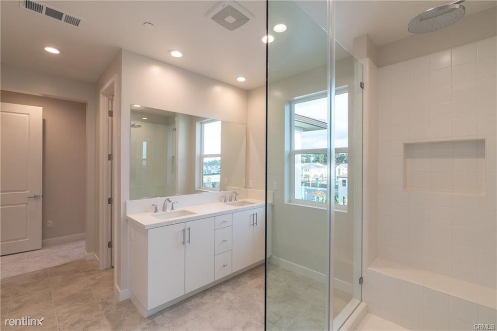 210 Pin Ln - Photo 3 of 10